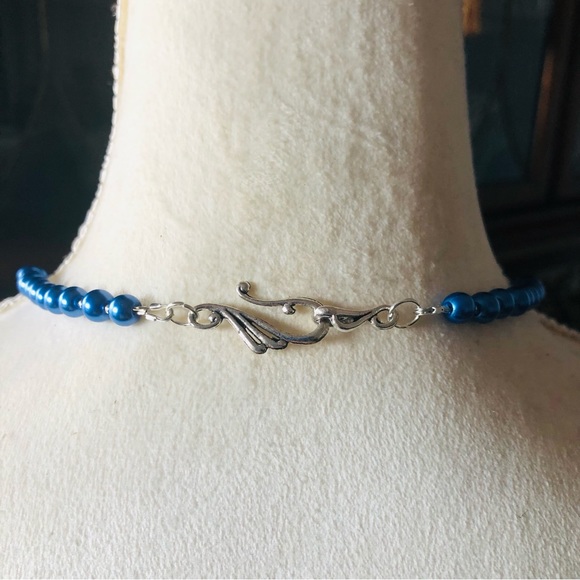 Handcrafted repurpose blue geometric glass pendant Czech glass Pearl necklace - Picture 7 of 9